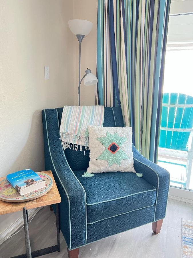 Sun Splashed Condo! Steps To Beach And 2 Pools Galveston Island Buitenkant foto